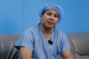 Bác sĩ Phạm Quốc Hùng thông tin về ca phẫu thuât của Hùng Dũng