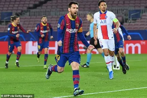 Messi chốt tương lai ở Barcelona