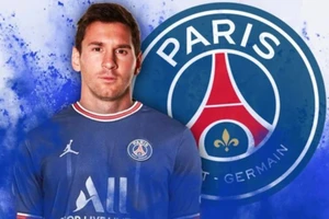 Nóng: Messi chính thức gia nhập PSG, nhận lương cực khủng