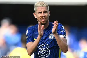 Giành giải cầu thủ hay nhất mùa, Jorginho sẽ đoạt quả bóng vàng