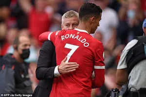 Solskjaer: ‘Ronaldo quá tàn nhẫn’