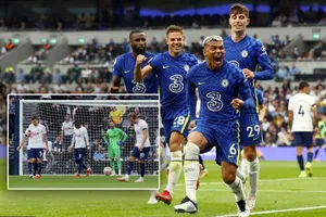 Hàng thủ 'lên đồng', Chelsea ‘hủy diệt’ Tottenham lên đỉnh Premier League