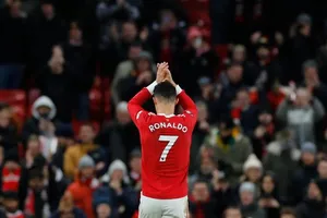 Ronaldo xem xét chia tay MU và 6 lựa chọn tiềm năng