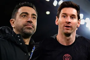 Messi trở lại Barcelona, khuyên Xavi không được mua cầu thủ PSG