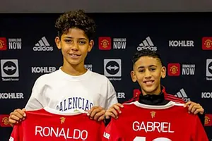 MU chính thức ký hợp đồng với Cristiano Ronaldo Jr