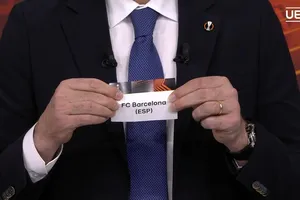 Bốc thăm tứ kết Europa League: Barcelona gặp khó