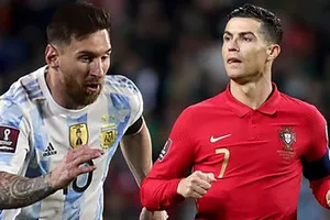 5 cầu thủ kiến tạo nhiều nhất lịch sử: Bất ngờ Ronaldo và Messi