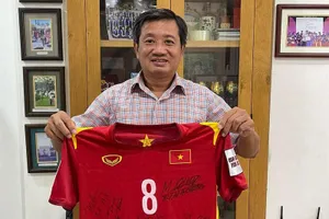 Chiếc áo đi World Cup và nhật ký của ông Đoàn Ngọc Hải