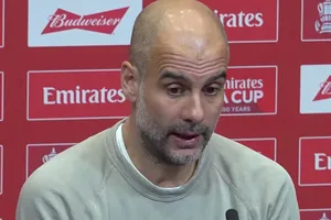 Pep Guardiola bị chỉ trích không tôn trọng Liverpool 