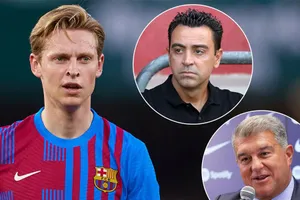 De Jong thích bài đăng nói xấu Barcelona