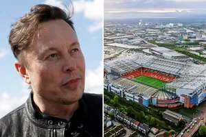 Elon Musk đang mua Manchester United 