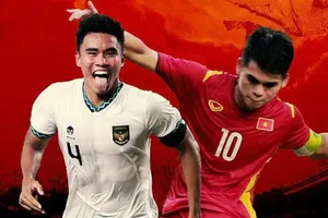 Văn Khang đối đầu với Ferrari