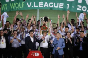 Hà Nội vô địch V-League, Sài Gòn FC chưa rớt hạng