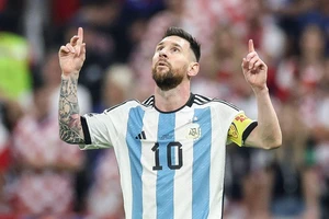 ‘Chúa sẽ trao vương miện cho Messi’