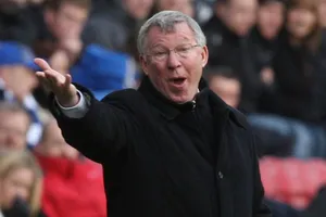 Sir Alex Ferguson ngó lơ cựu sao Liverpool 20 năm vì 1 câu nói