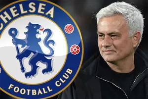 Chelsea liên hệ với Mourinho thay thế Lampard
