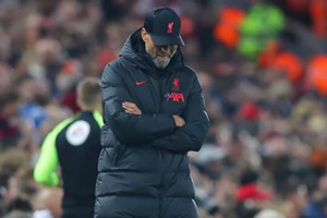 Jurgen Klopp muối mặt gửi thư xin lỗi