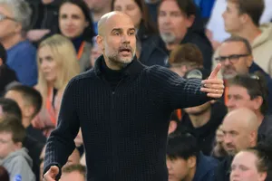 Pep Guardiola phản đối kịch liệt vì bị ‘cướp’ chiến thắng