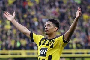 Real Madrid mua sao 19 tuổi giá 108 triệu bảng, tình yêu sét đánh của Silva với Chelsea