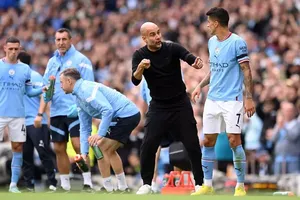 Pep Guardiola thừa nhận sẵn sàng bán ngôi sao Man City cho kình địch MU