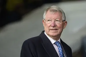 Sir Alex Ferguson thuyết phục thành công fan Arsenal gia nhập MU