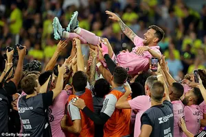 Saudi Arabia chuẩn bị lời đề nghị cực sốc mua Messi về chơi cùng Ronaldo