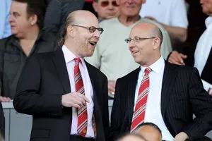 Giá của MU giảm mạnh 600 triệu bảng Anh đầy khó tin