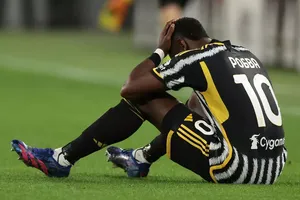 Pogba bị cấm thi đấu tạm thời