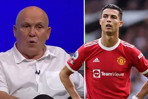 Người trong cuộc tiết lộ Ronaldo đã cố gắng làm tất cả vì MU