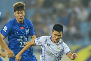 Phạm Tuấn Hải giữ mạch ghi bàn từ Hà Nội FC lên đội tuyển