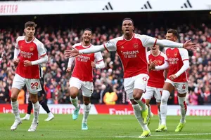 Arsenal ‘hủy diệt’ Crystal Palace