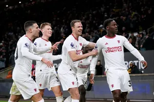 MU dẫn đầu bảng xếp hạng Premier League, Man City cuối bảng nếu…