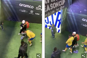 Hành động cực sốc của Cristiano Ronaldo