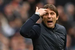 Conte lại lên tiếng chỉ trích Tottenham đầy cay nghiệt