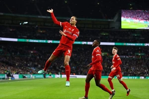 Liverpool vô địch Carabao Cup