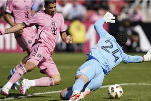 Suarez tỏa sáng giúp Inter Miami giành chiến thắng trong ngày vắng Messi