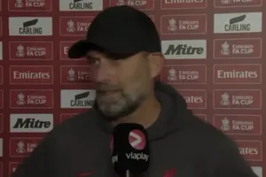 Klopp tạo nên tranh cãi nảy lửa sau trận Liverpool thua MU