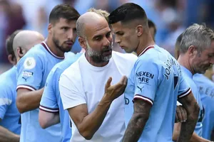 Arsenal sẵn sàng mua ngôi sao Man City dám "bật" HLV Pep Guardiola