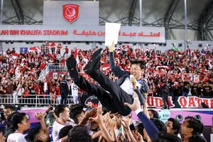 Fan Hàn Quốc nói gì sau khi HLV Shin Tae-yong giúp Indonesia loại đội nhà?