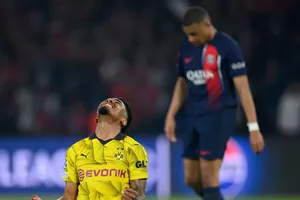 Mbappe bị báo Pháp đánh giá tàn bạo