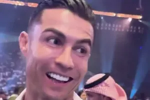 Ronaldo nói 1 câu duy nhất về cuộc đua vô địch Premier League