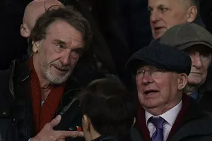 Sir Jim Ratcliffe có nguy cơ khiến Sir Alex Ferguson phẫn nộ