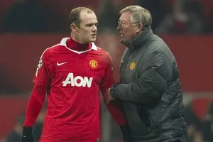 Rooney giải quyết cuộc tranh luận giữa Sir Alex Ferguson và Pep Guardiola