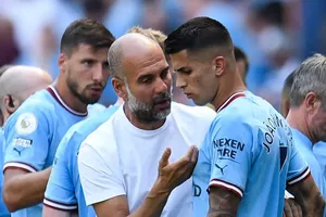 HLV Pep Guardiola mở cơ hội cho ngôi sao không chơi cho Man City 18 tháng