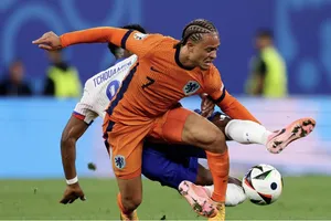 Những điều thú vị cần biết sau trận tuyển Hà Lan gặp Pháp