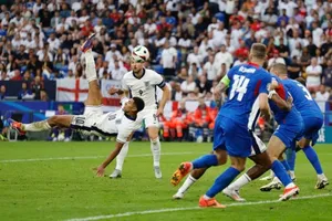 Đội tuyển Anh may mắn vào tứ kết Euro 2024, tiếc cho Slovakia