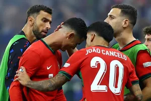 Thủ thành Costa hóa người hùng, Bồ Đào Nha vào tứ kết Euro 2024 gặp Pháp