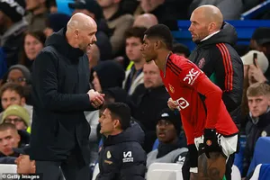 MU sẵn sàng bán Rashford