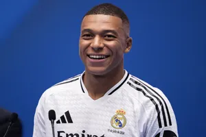 10 cầu thủ nhận lương cao nhất La Liga: De Jong đứng đầu, Mbappe ở đâu?