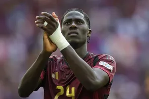 Onana giải thích lý do từ chối MU để gia nhập Aston Villa